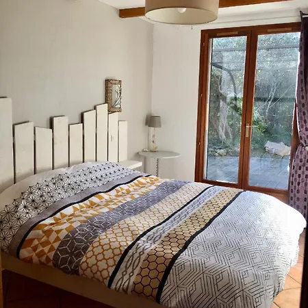 Holiday home Des Oliviers